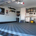 Modernisez votre garage avec des dalles en PVC